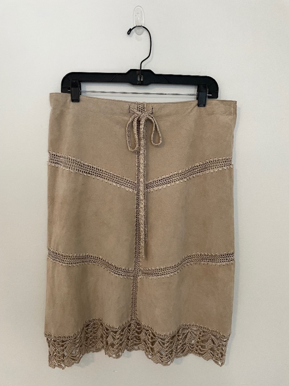 Vintage Arden B Suede Tan Leather Crochet Patchwork Midi Skirt, 90s Y2K, Size 8